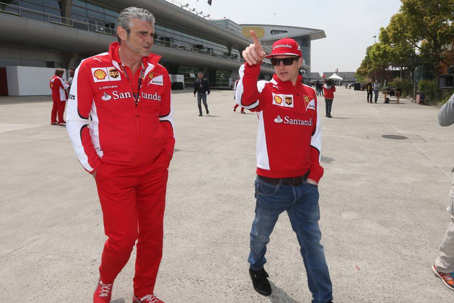 Il team principal della scuderia Ferrari, Maurizio Arrivabene, con Kimi Raikkonen (Olycom)